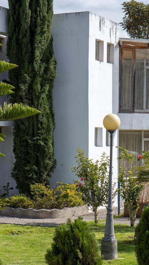 Chaupimundo Lodge Quito Exterior photo